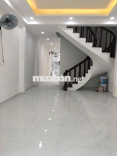 Chính chủ  cho thuê nhà hẻm xe tải, 3PN3WC,P.14 QUANG TRUNG