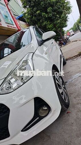 Hyundai i10 MT 1.0 Trắng 2017 Số sàn