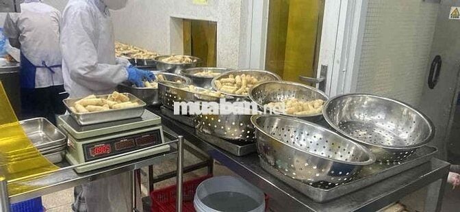 tuyển 10 công nhân lương 8-12 triệu