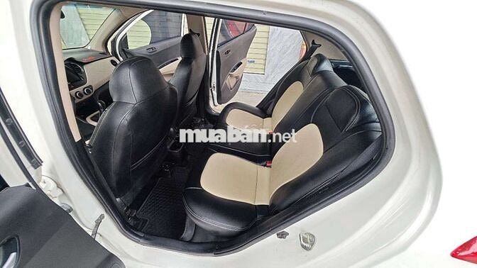 Hyundai i10 MT 1.0 Trắng 2017 Số sàn
