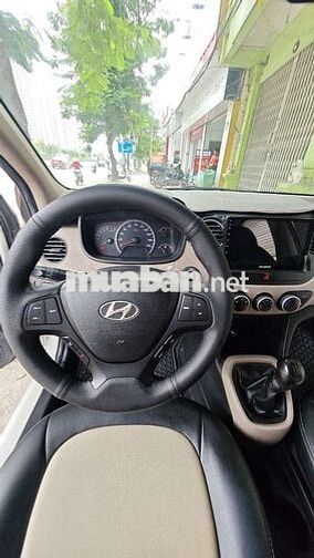 Hyundai i10 MT 1.0 Trắng 2017 Số sàn