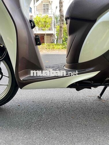 Honda SH Mode 2018 Trắng Smartkey