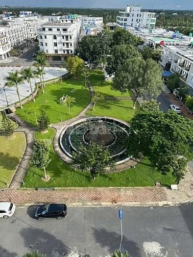 Bán căn hộ chung cư FANCY TOWER khu đô thị Hưng Phú giá 1,6 tỷ