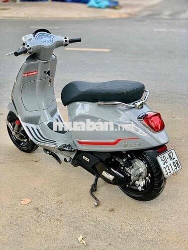 Vespa Sprint 125 ABS 2022 Xám Xi Măng – Chính Chủ