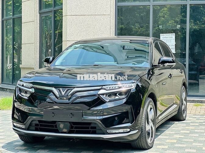 VinFast VF8 Eco 2023 Đen 39000 km