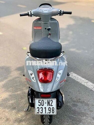 Vespa Sprint 125 ABS 2022 Xám Xi Măng – Chính Chủ