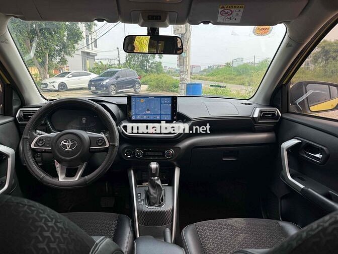 Toyota Raize 2023 Vàng 30000 km