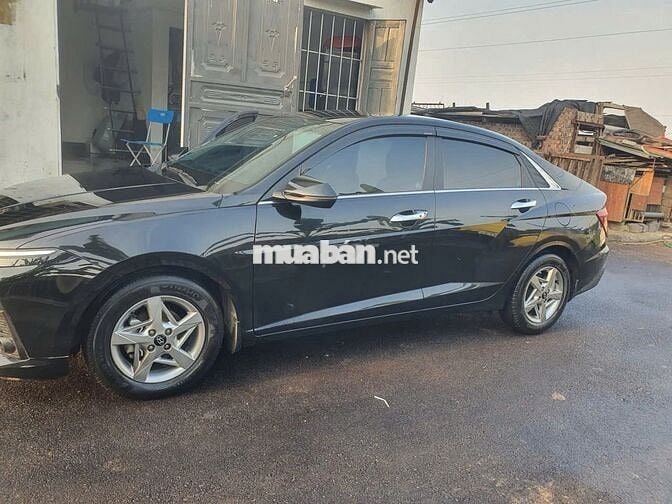 Hyundai Accent 2024 Đen 5 chỗ