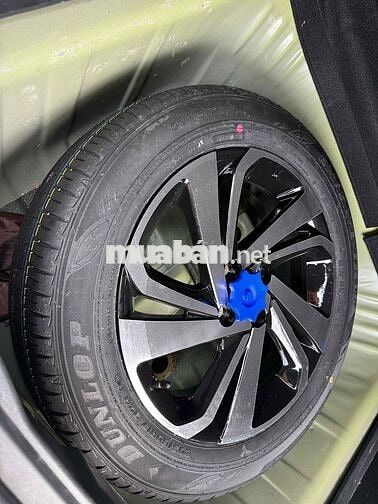 Toyota Raize 2023 Vàng 30000 km