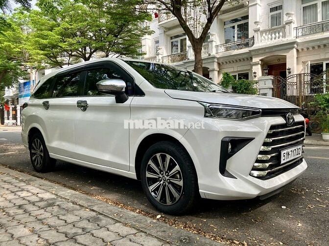 Toyota Avanza bản Premium số tự động đời cuối 2022
