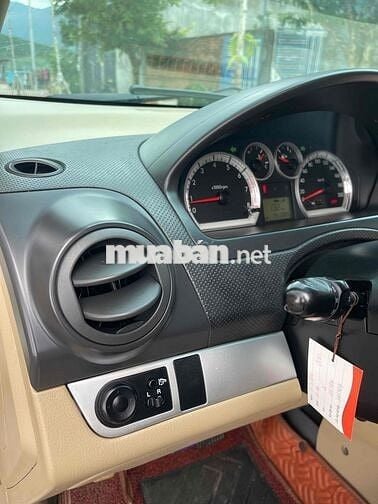 Chevrolet Aveo LTZ Trắng 5 chỗ