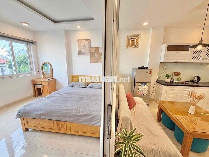 CHDV 1 phòng ngủ - Cửa sổ thoáng - Ngay trung tâm - Gần tiện ích