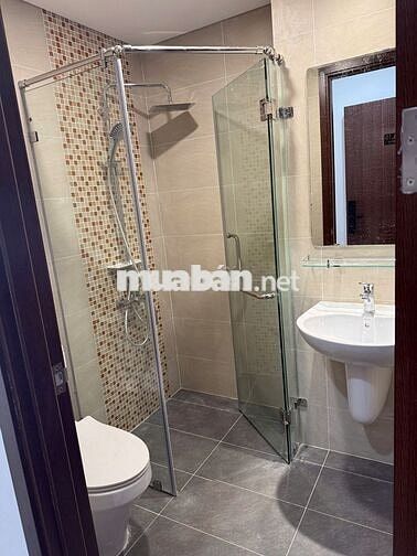 CHUYỂN NHƯỢNG CĂN HỘ CHUNG CƯ CAO CẤP  TRẢ TRƯỚC 40% NHẬN NHÀ NGAY