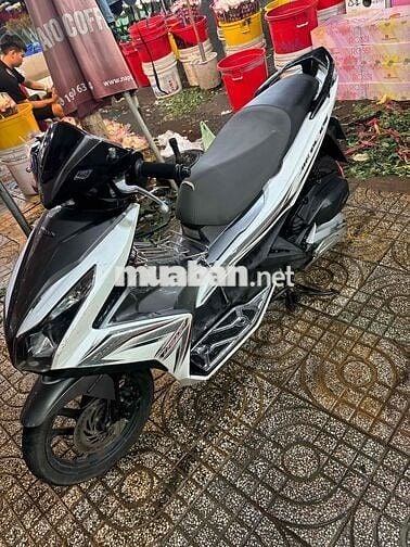 Honda Air Blade 2013 Trắng bạc 30.000 km