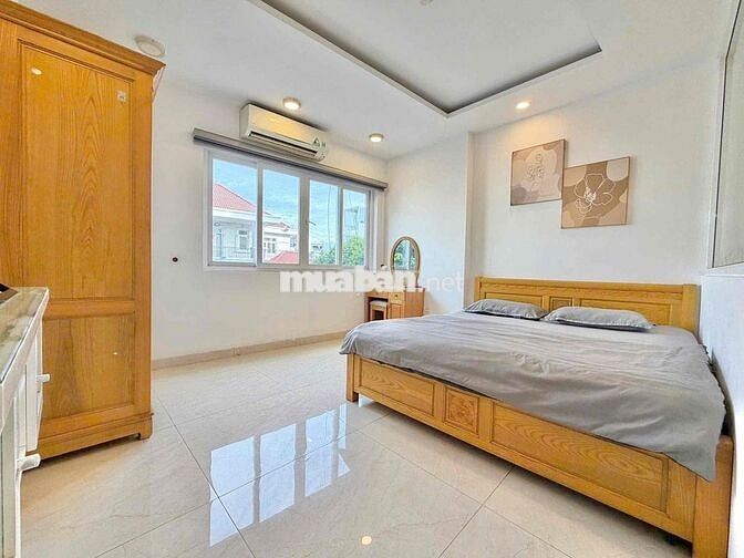 CHDV 1 phòng ngủ - Cửa sổ thoáng - Ngay trung tâm - Gần tiện ích