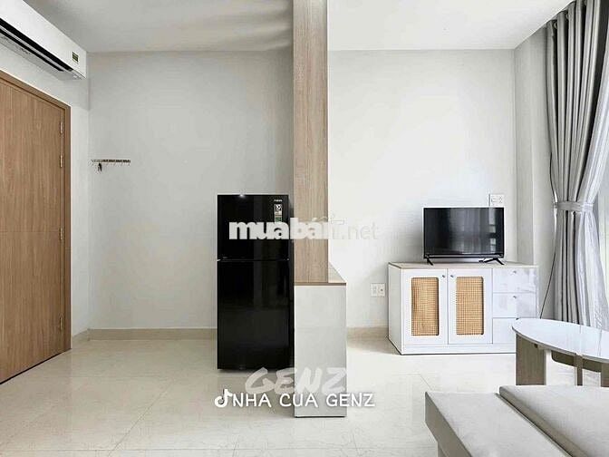 CĂN HỘ 1 PHÒNG NGỦ BAN CÔNG - MÁY GIẶT RIÊNG - NGAY SÂN BAY TSN