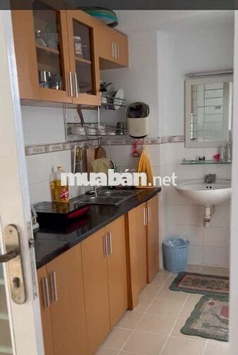 Chính chủ cần bán căn góc chung cư Ehome 4, block C2 mới
