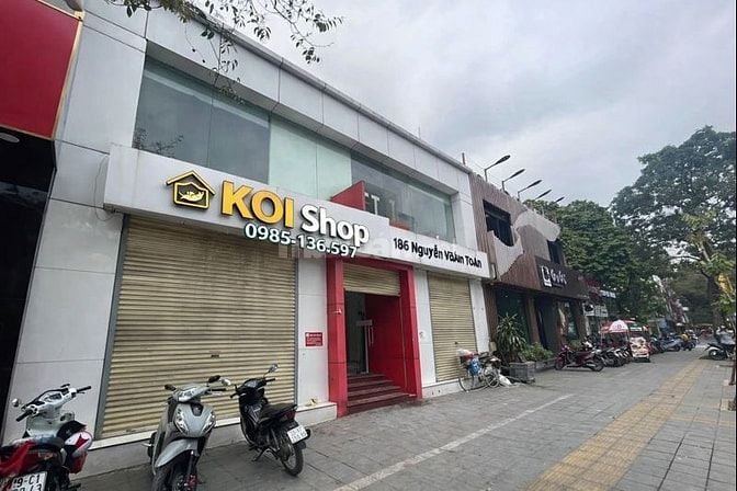 Thuê gấp MBKD tại Phạm Ngọc Thạch mặt tiền khủng 23m 