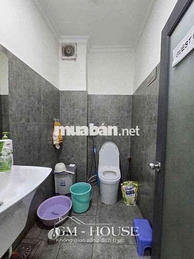 CHO THUÊ NGUYÊN CĂN MẶT TIỀN NGUYỄN GIA TRÍ BÌNH THẠNH 1 TRỆT 3 LẦU
