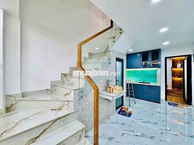 NHÀ ĐẸP KHU VIP PHAN XÍCH LONG PHÚ NHUẬN- 4 TẦNG- OTO NGỦ NHÀ- 12 TỶ