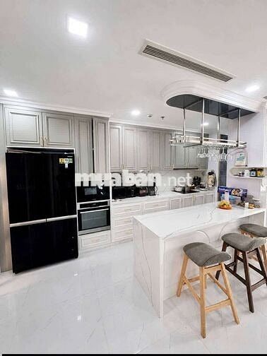 Cho thuê căn góc 4PN, 188m2, view sông, Park 2, Vinhomes Central Park 