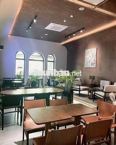 CHO THUÊ MẶT BẰNG MẶT TIỀN LÊ VĂN SỸ Q3, 400M, CHỈ 130TR