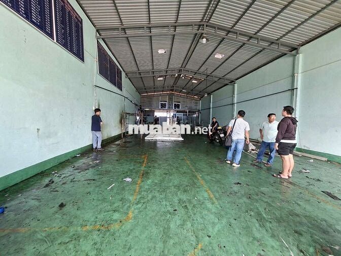 CHO THUÊ XƯỞNG 300M GẦN NGÃ TƯ CHIÊU LIÊU TÂN ĐÔNG HIỆP DĨ AN