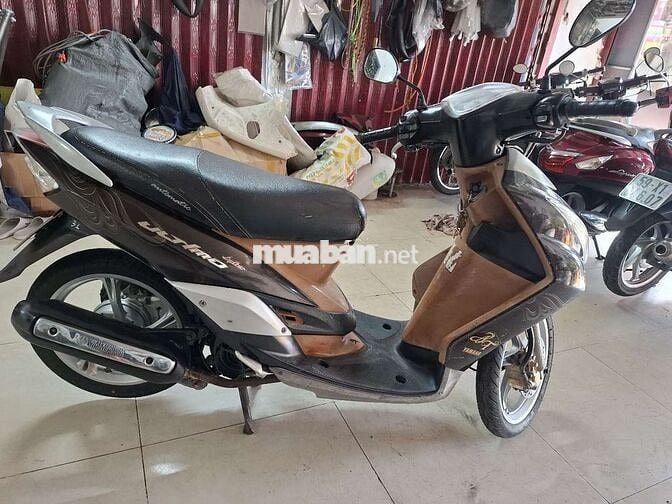 Yamaha Ultimo Nâu, Đen, Bạc