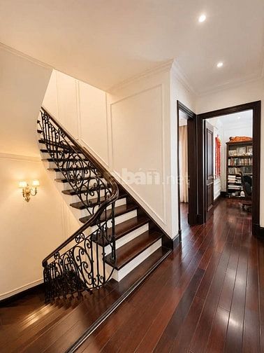 GIẢM CHÀO 2 tỷ - CẦN BÁN GẤP NHÀ KIM MÃ – 50m2 - 5 tầng -mặt tiền 4.3m