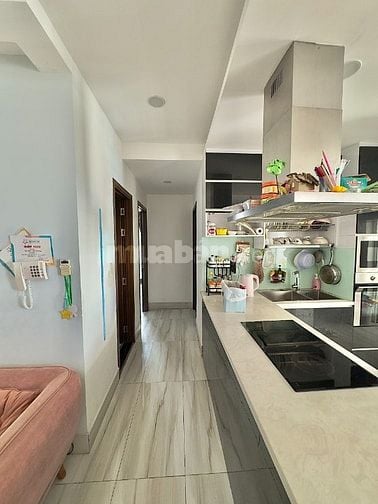 Cho thuê căn hộ chung cư Nguyễn Phúc Nguyên, Q3, 105m2, 3PN, 15tr