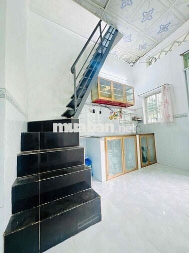 Cho thuê nhà nguyên căn siêu mới nằm ngay parcmall - cầu chánh hưng Q8