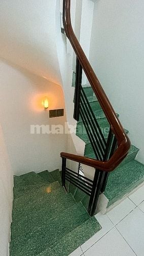 Nhà hẻm xe tải, trung tâm Gò Vấp - sát tường Cityland Park Hills