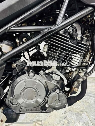 Benelli TNT 125 18000 km màu Đỏ