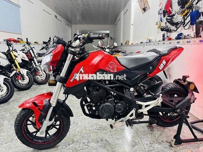 Benelli TNT 125 18000 km màu Đỏ