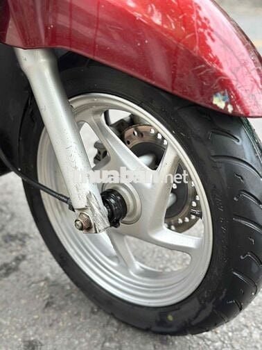 Honda Lead  màu Đỏ