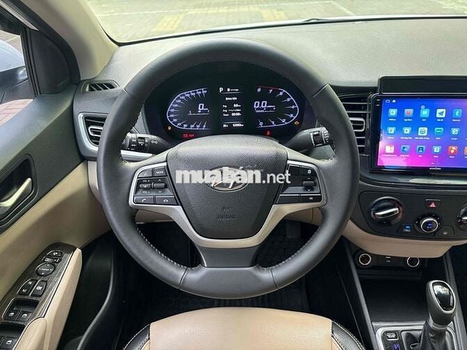 Hyundai Accent 2024 số tự động AT