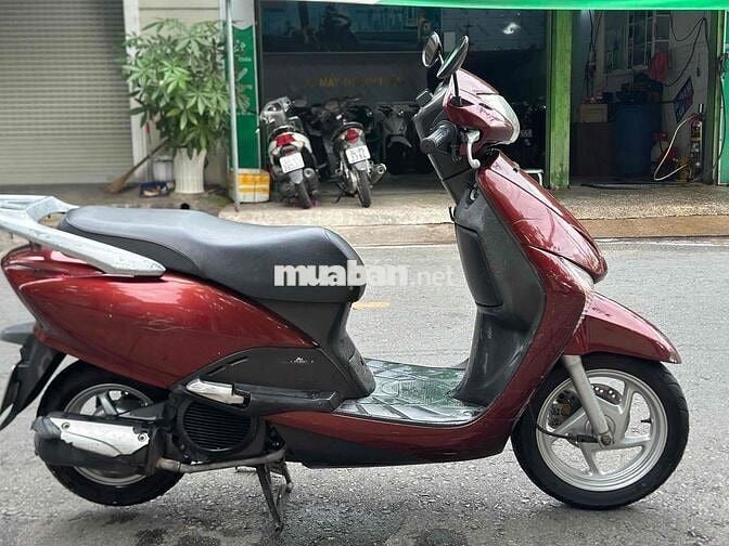 Honda Lead  màu Đỏ