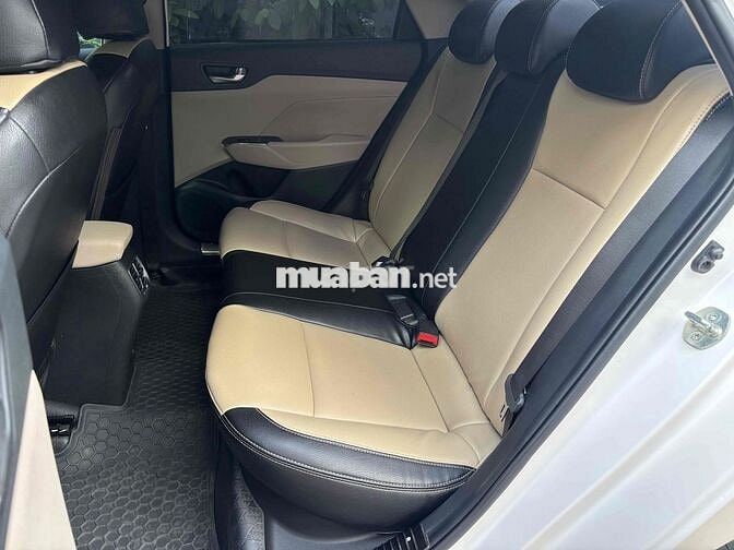 Hyundai Accent 2024 số tự động AT