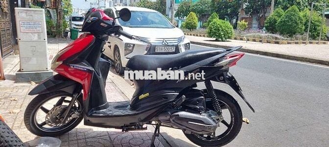 SYM Attila 125fi 2016 Đỏ Đen.Phun Xăng