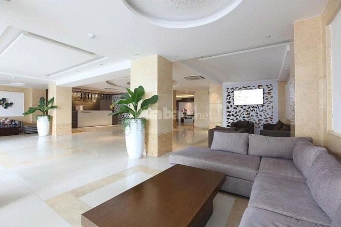 Bán khách sạn MT đường 3 Tháng 2, dòng tiền 900tr/tháng