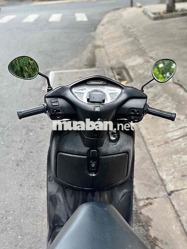 Honda Lead  màu Đỏ