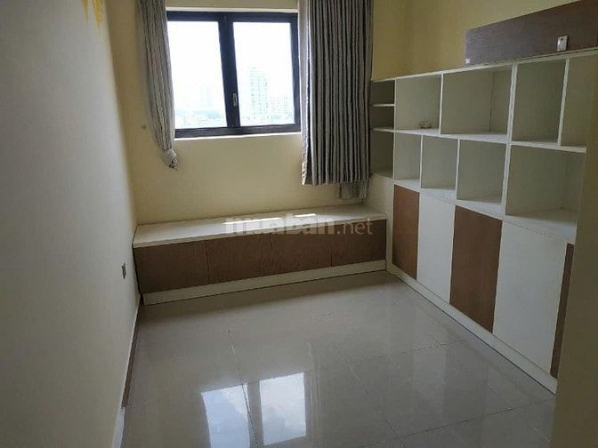 Cho thuê căn 3p ngủ có nội thất ở  C/c Âu cơ Tower-Tân Phú giá 11tr/th