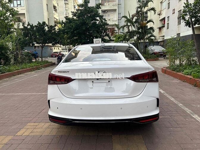 Hyundai Accent 2024 số tự động AT