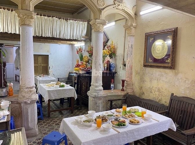 Chính chủ cần bán nhà mặt phố Nguyễn Trung Trực, phường Ba Đình