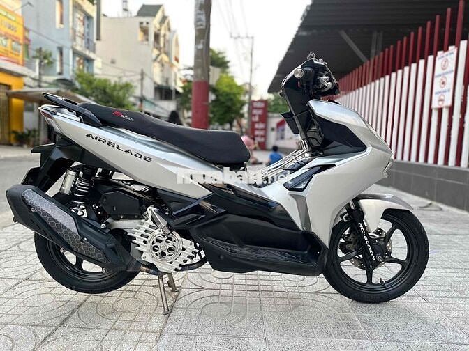 Honda Air Blade 125 Bạc Tự động 125cc