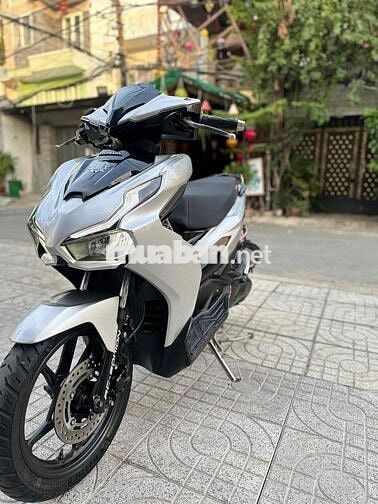 Honda Air Blade 125 Bạc Tự động 125cc