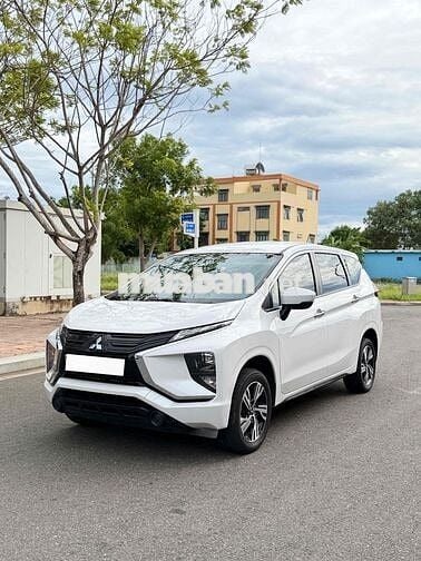 Mitsubishi Xpander MT 2024 Trắng Số sàn