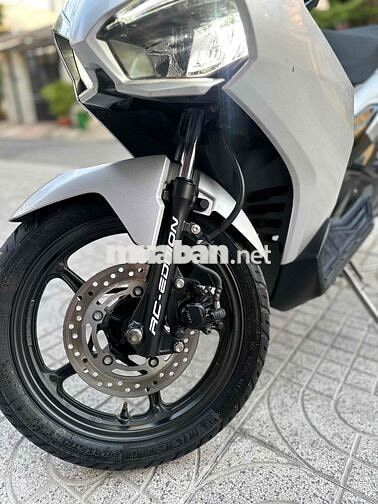 Honda Air Blade 125 Bạc Tự động 125cc