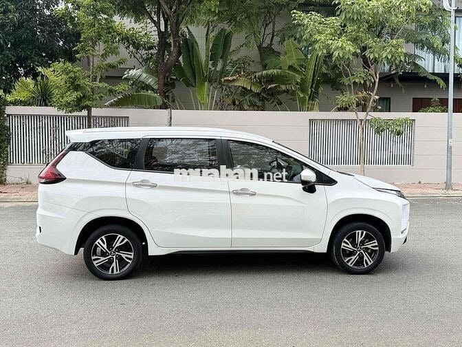 Mitsubishi Xpander MT 2024 Trắng Số sàn