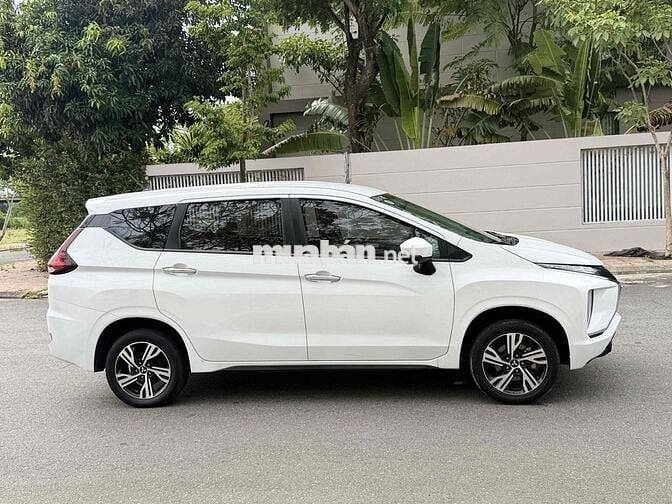 Mitsubishi Xpander MT 2024 Trắng Số sàn